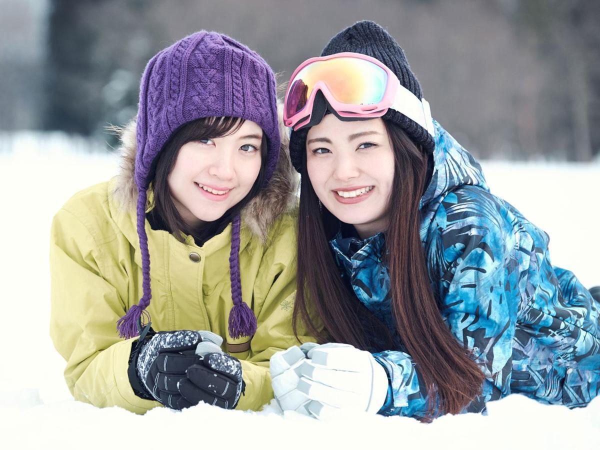 โรงแรมเปอตี คะนัง ชิโนะ ภายนอก รูปภาพ